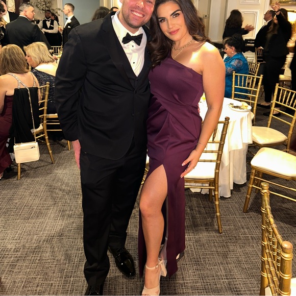 PLUM SPECIAL OCCASION DRESS - Picture 2 of 2